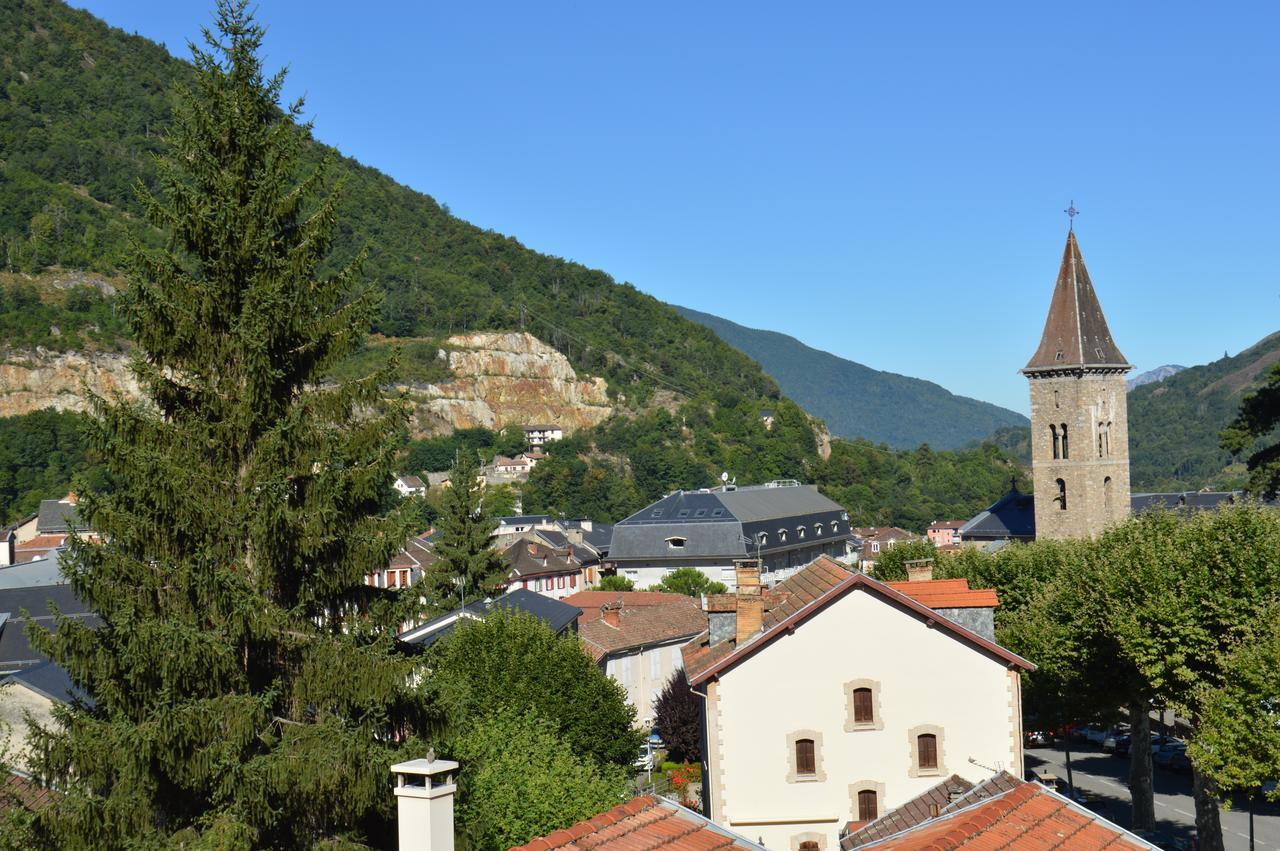Hotel Restaurant Le Bellevue Ax-les-Thermes Exterior photo